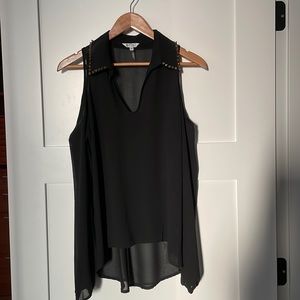 Buffalo shear off shoulder blouse